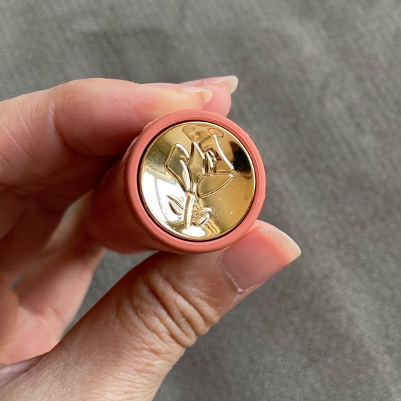 Lancome L'Absolu Rouge Lipstick-221 DRAMATISED
NUDE Drama Matte Limited Edition - Picture 6 of 9